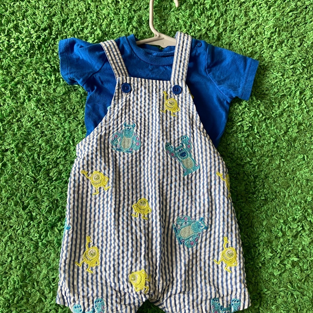 BoxLunch Monsters Inc. Overall set